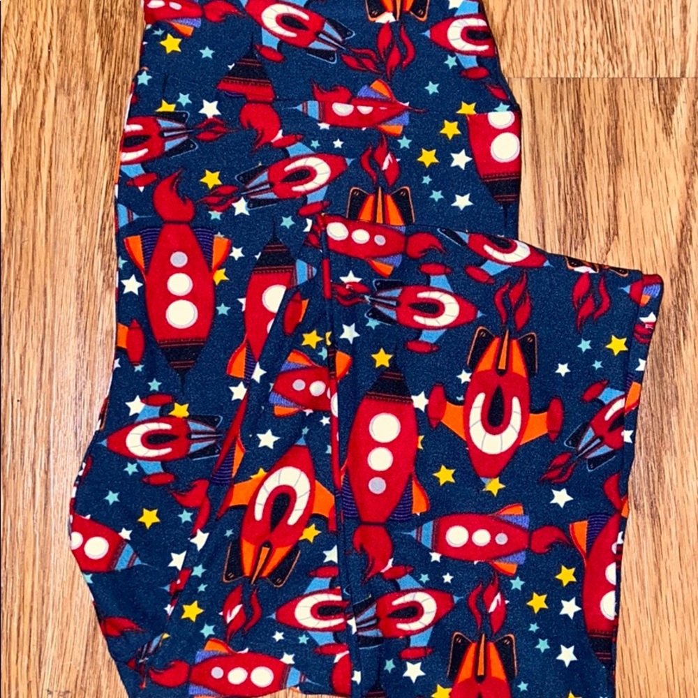 Lularoe Rockets leggings
